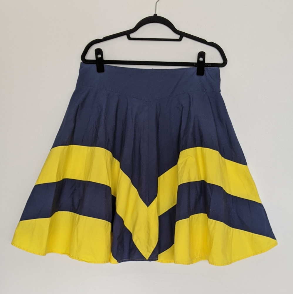 🌸2 for $20 Brooklyn industries Chevron skirt size 14